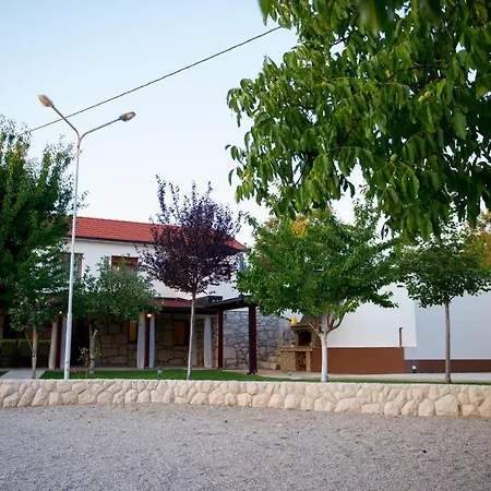 Kamena